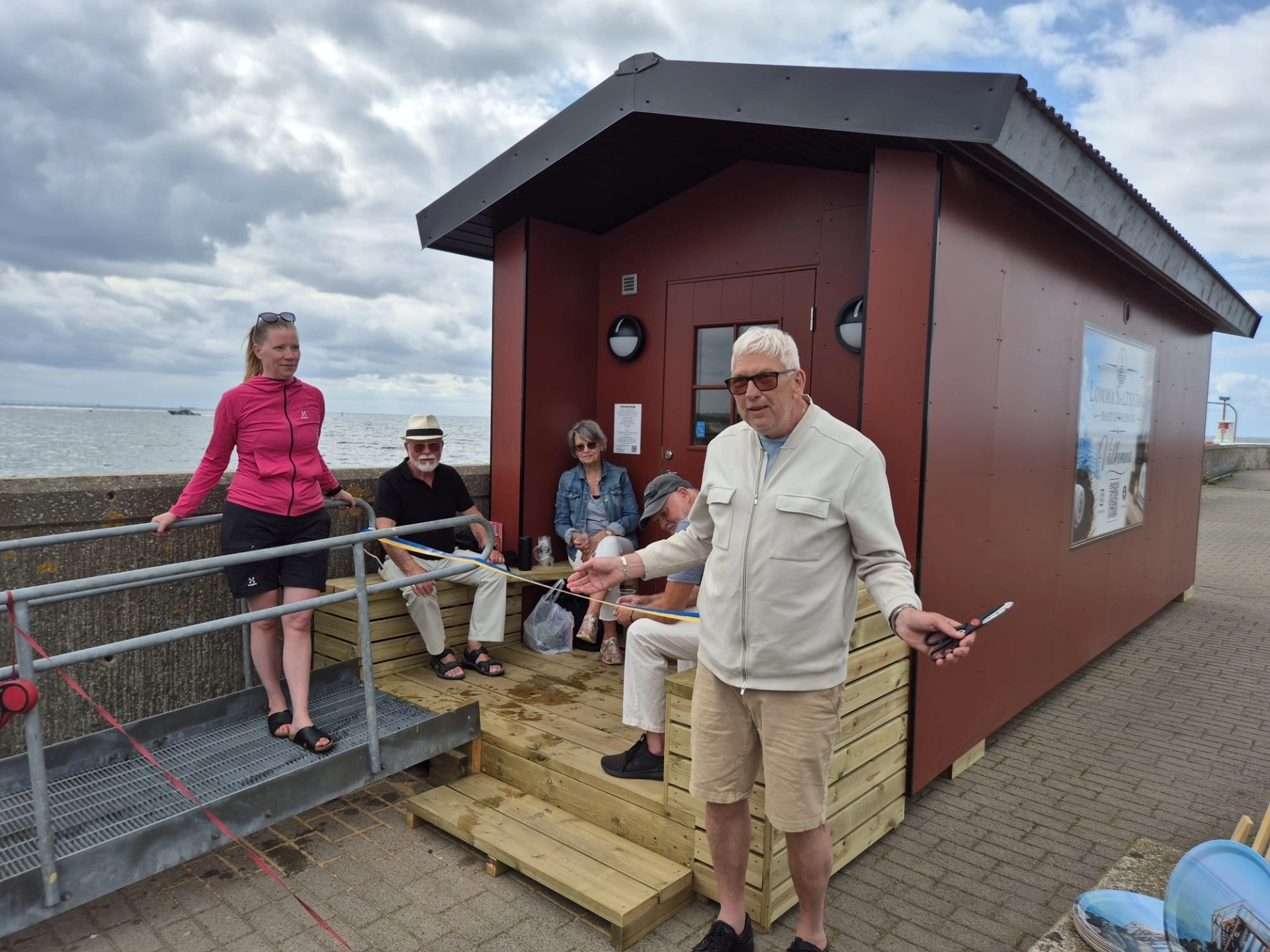 Invigning av ny bastu på Lomma Hamnfest